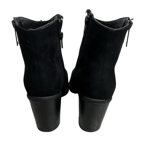 Beatrice Black Suede Bootie Boot Shoe Block Heel with Side Zipper Size 8 - Picture 4 of 6